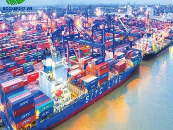 Port Charge là phí gì? Tìm hiểu chi tiết các loại phí trong xuất nhập khẩu